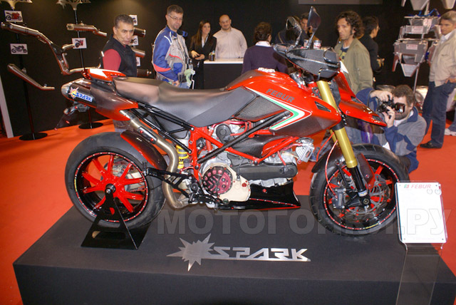 Ducati Hypermotard от Spark - полный фарш!
