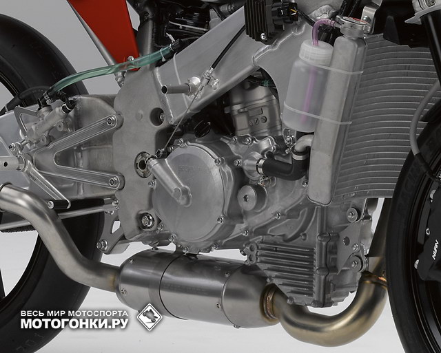 Honda NSF250R: Moto3 - новый двигатель