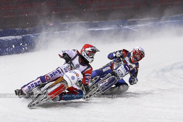 Дополнительное изображение к новости Мотогонки на льду: Даниил Иванов – Чемпион России