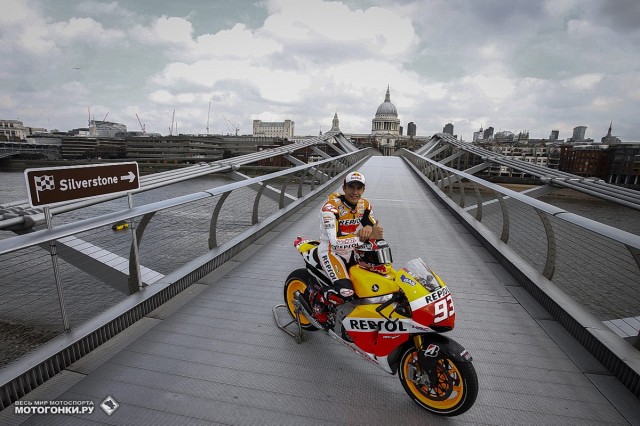 Гран-При Великобритании: Марк Маркес нашел короткий путь на Silverstone. Мост Миллениум, Лондон - пешеходный, и Марк первый и единственный, кто по нему проехал на мотоцикле