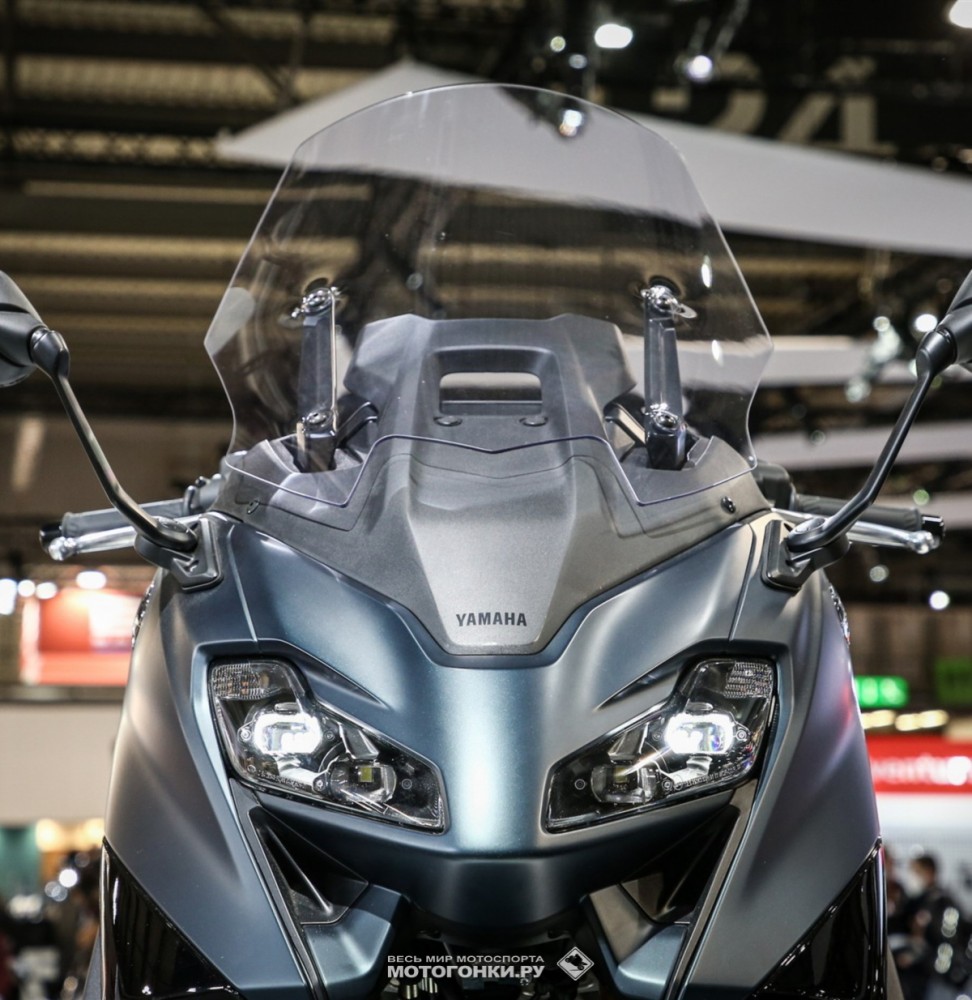 Миланский Мотосалон EICMA-2021: Yamaha TMAX 2022