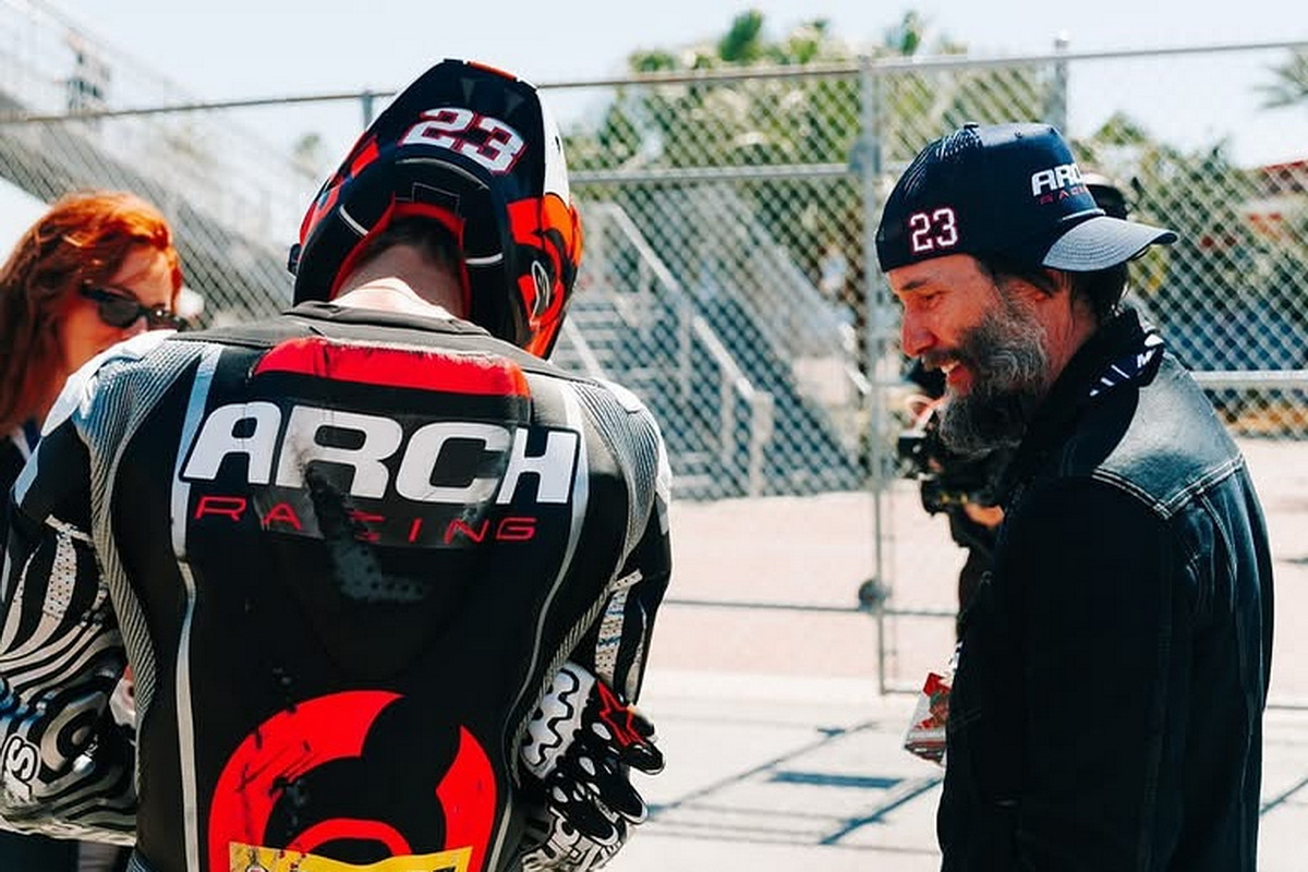 Киану Ривз и его команда ARCH Racing на Daytona 200 Киану Ривз и его команда ARCH Racing на Daytona 200
