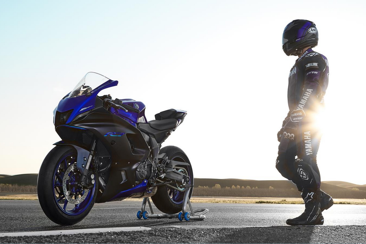 Yamaha R7 станет базовым мотоциклом World Sportbike Yamaha R7 станет базовым мотоциклом World Sportbike