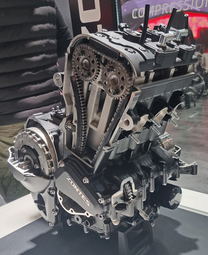 Проект QTM Motorsport и Zontes RUSSIA: спортбайк Zontes 703RR - двигатель в частичном разрезе Проект QTM Motorsport и Zontes RUSSIA: спортбайк Zontes 703RR - двигатель в частичном разрезе