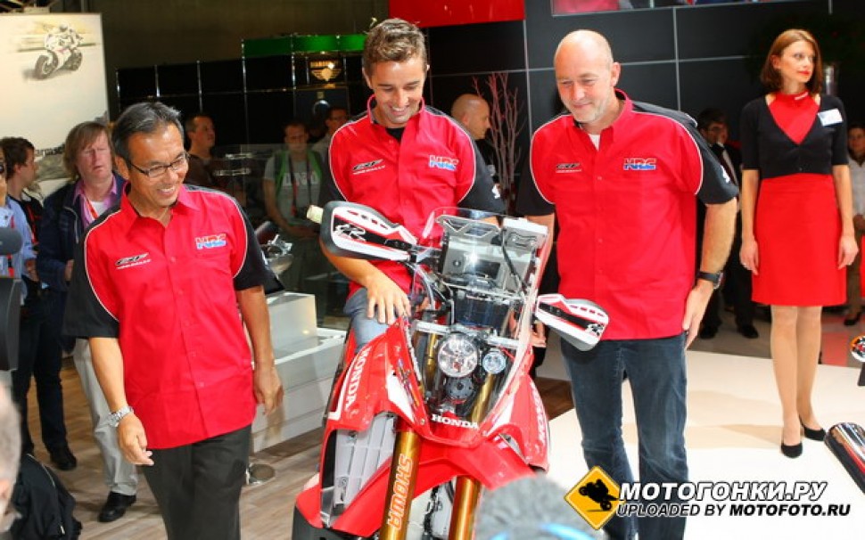 Дебют Honda CRF 450 Rally на INTERMOT-2012 Дебют Honda CRF 450 Rally на INTERMOT-2012