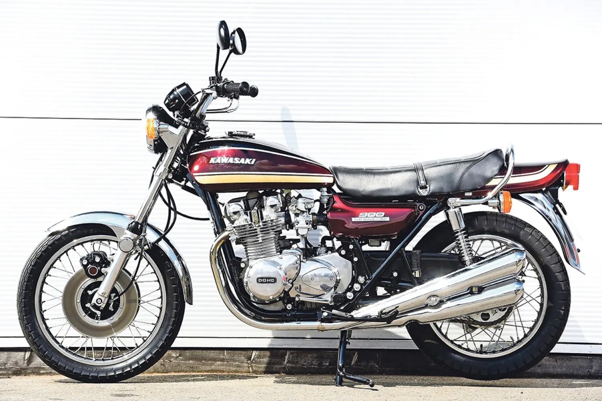 Kawasaki Z1 (1972) Kawasaki Z1 (1972)