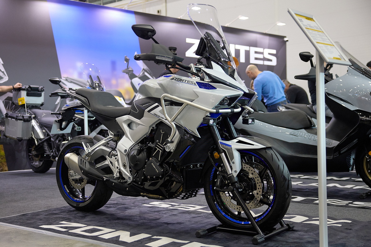 Новый Zontes 703T на выставке Мотовесна 2026 - все детали Новый Zontes 703T на выставке Мотовесна 2026 - все детали