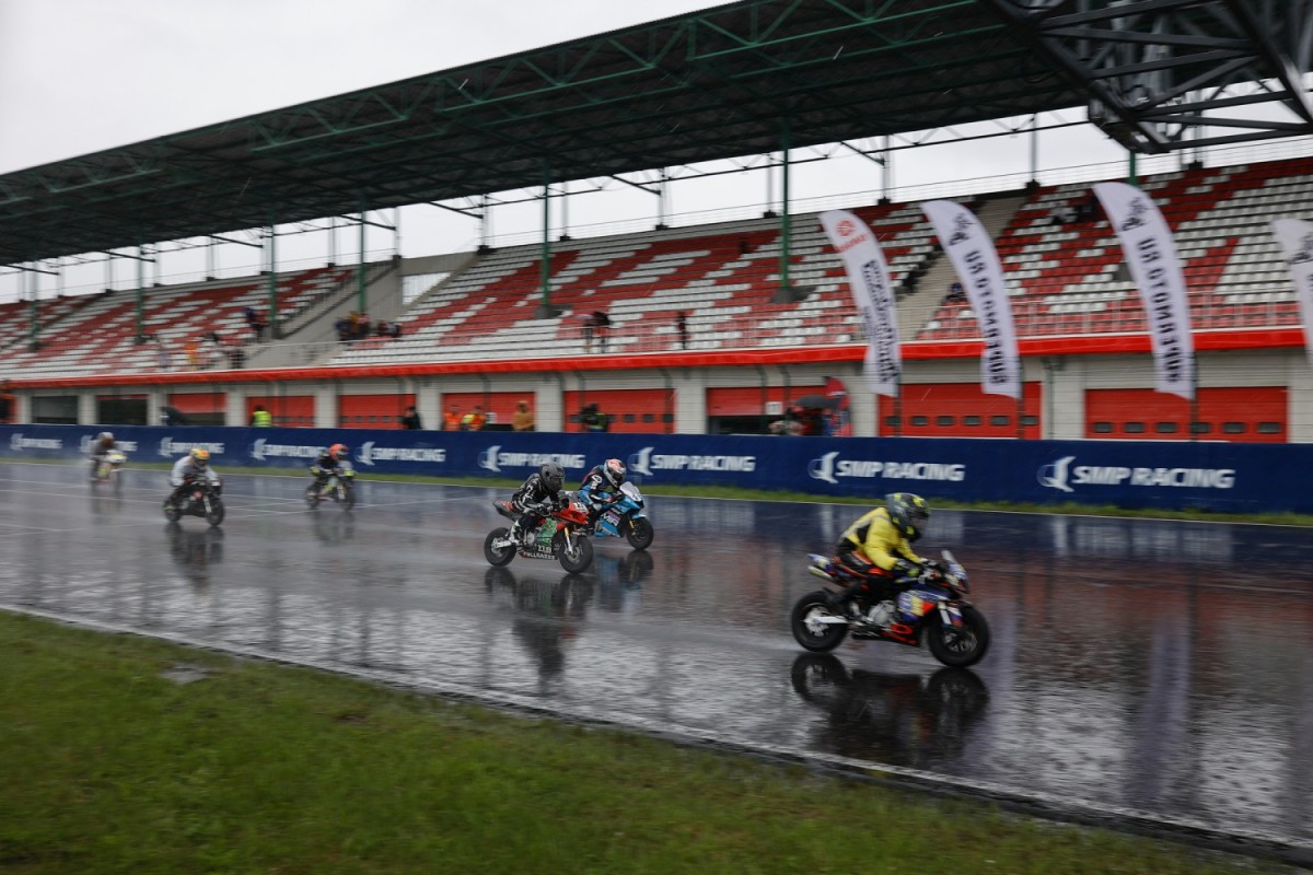 Supermoto и Минимотард: 1 этап чемпионата на NRing Supermoto и Минимотард: 1 этап чемпионата на NRing