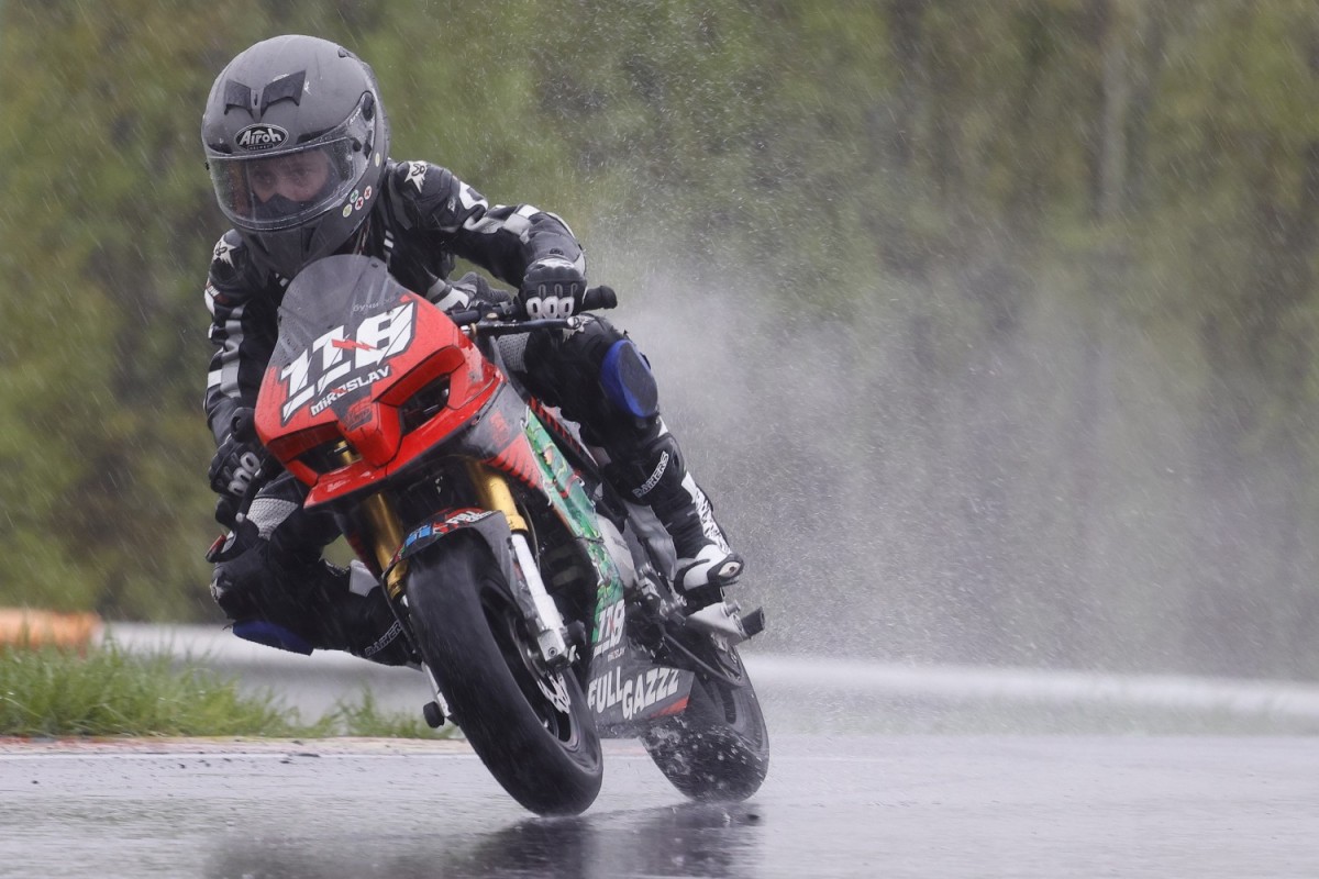 Supermoto и Минимотард: 1 этап чемпионата на NRing Supermoto и Минимотард: 1 этап чемпионата на NRing
