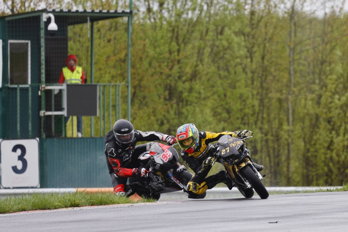 Supermoto и Минимотард: 1 этап чемпионата на NRing Supermoto и Минимотард: 1 этап чемпионата на NRing