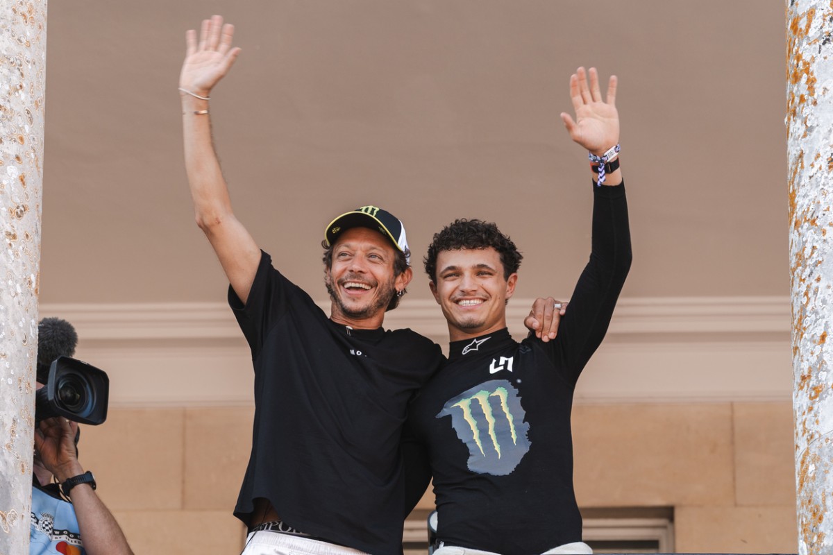 Валентино Росси и Ландо Норрис, Гудвудский Фестиваль Скорости - Goodwood Festival of Speed 2026 Валентино Росси и Ландо Норрис, Гудвудский Фестиваль Скорости - Goodwood Festival of Speed 2026