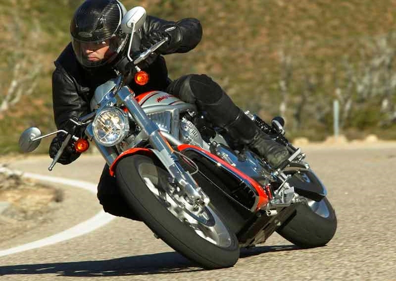 Тест-драйв Harley-Davidson V-Rod Тест-драйв Harley-Davidson V-Rod