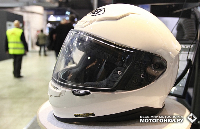 Шлем SHOEI NXR модельного ряда 2014 года