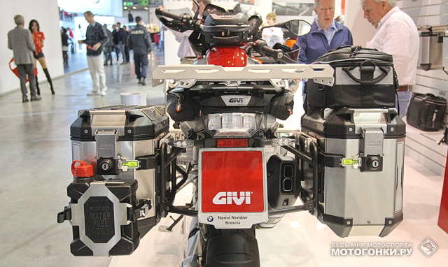 Различные варианты навески GIVI на BMW R1200GS (2014)
