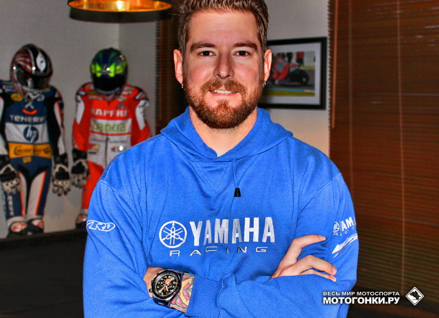 Дэмиан Кадлин стал чемпионом IDM Supersport в 2010 году, выступая за Yamaha