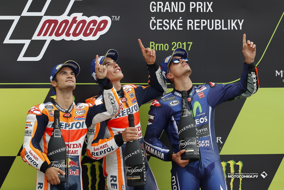 Свою победу и подиум пилоты MotoGP посвятили памяти Анхела Нието, скончавшегося в четверг