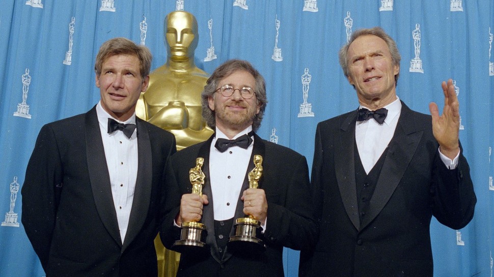Оскароносец Стивен Спилберг (в центре) с Гаррисоном Фордом и Клинтом Иствудом: Спилберг?! Какой Спилберг?..