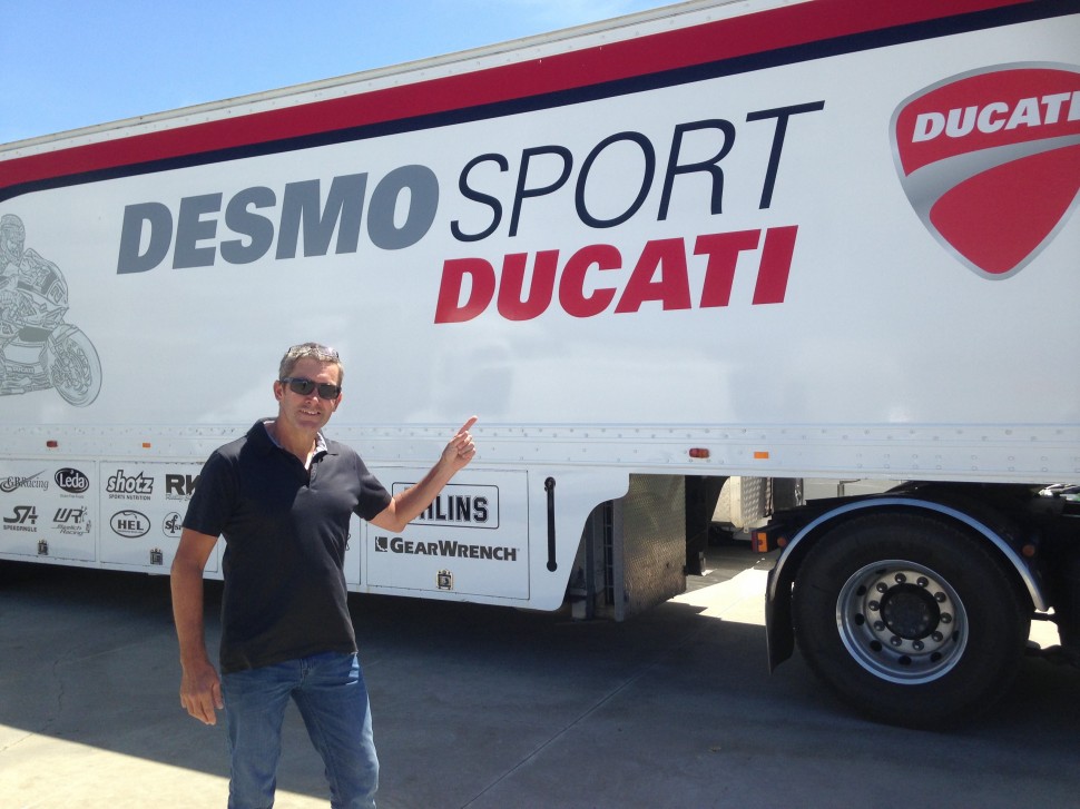 В 2015 году Трой Бейлисс запустил свою команду DesmoSport Ducati