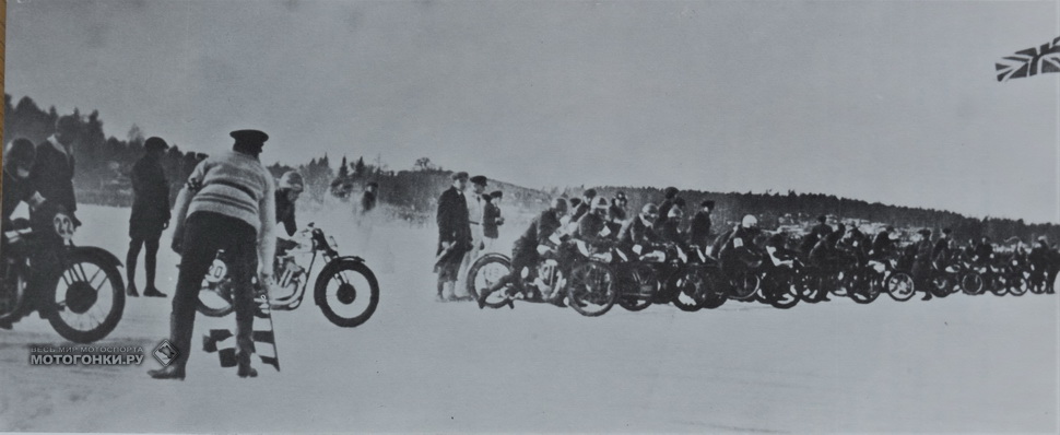 20 участников на старте гонки под Стокгольмом, 17 февраля 1935 года