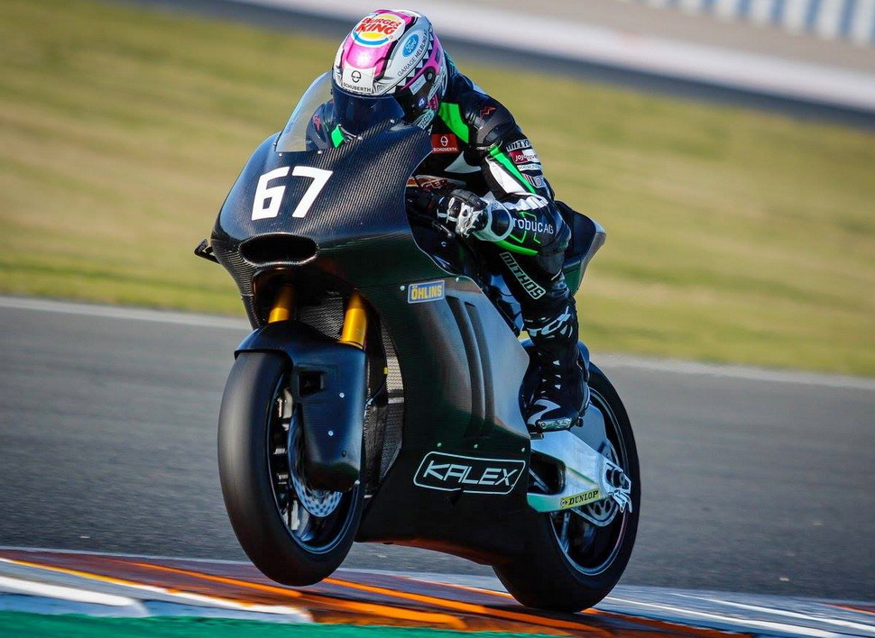 Прототип Kalex Triumph Йеско Раффина на тестах Moto2 в Валенсии