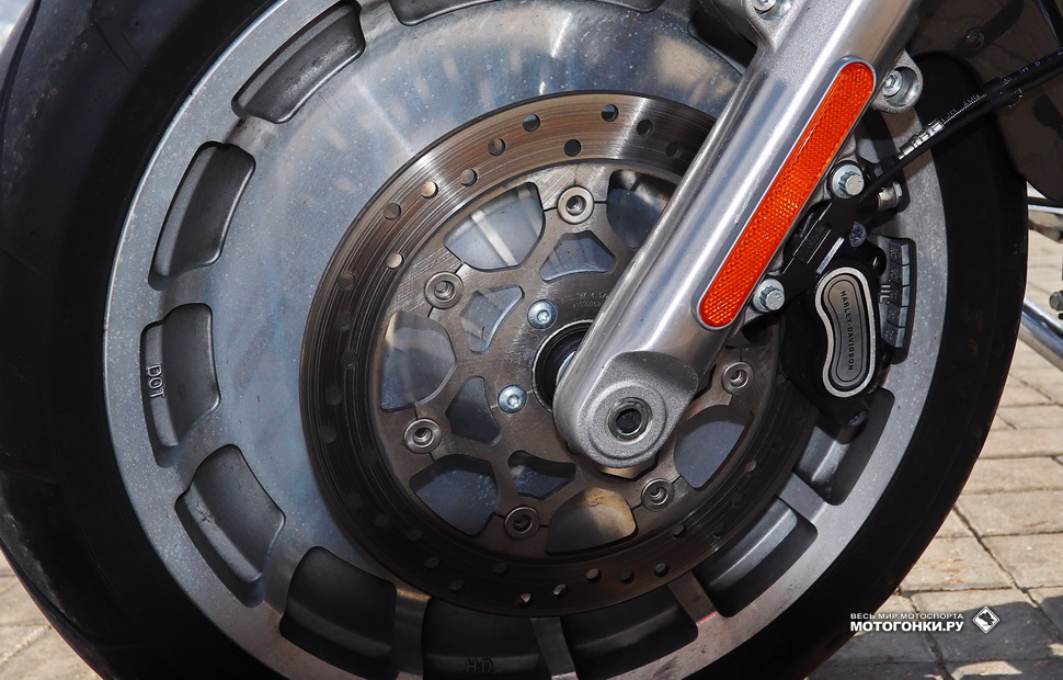 Тормоза для Harley-Davidson уже несколько лет делает Brembo, хотя и маркируются они как H-D