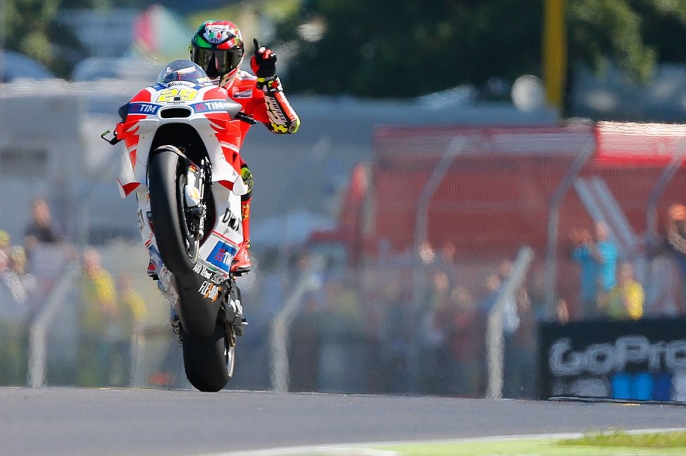 Андреа Янноне на Ducati GP16 официальный самый быстрый в MotoGP... в Муджелло