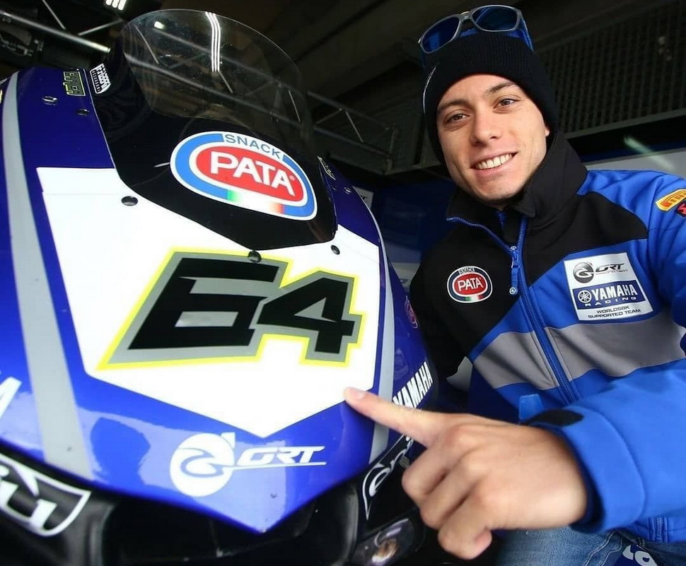 Федерико Карикасуло вступил в World Superbike с GRT Yamaha