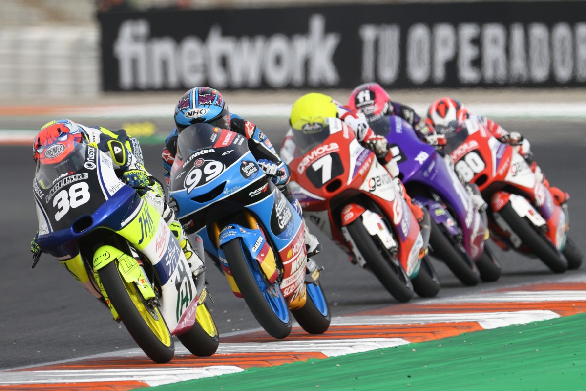 Финальная гонка FIM JuniorGP Moto3 в Валенсии
