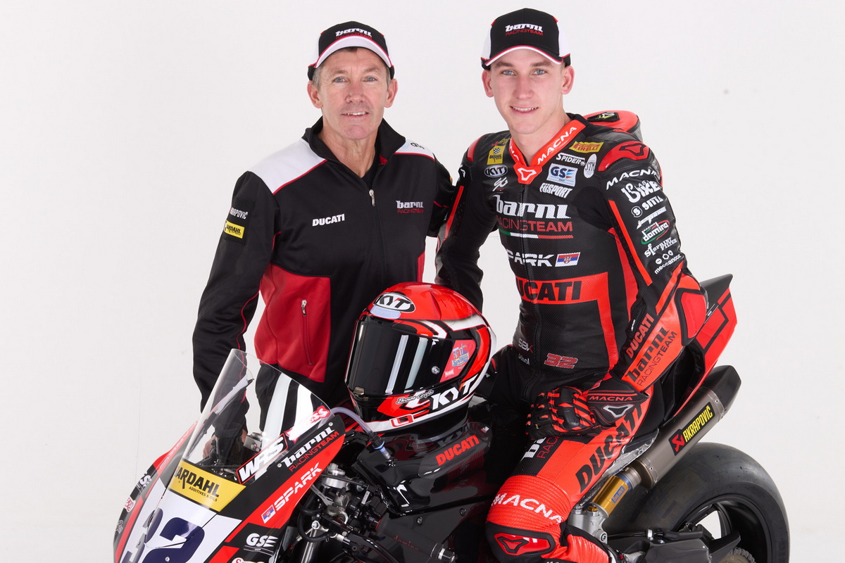 Трой Бейлисс и Оли Бейлисс, дебют в World Supersport с Barni Racing 2022 года