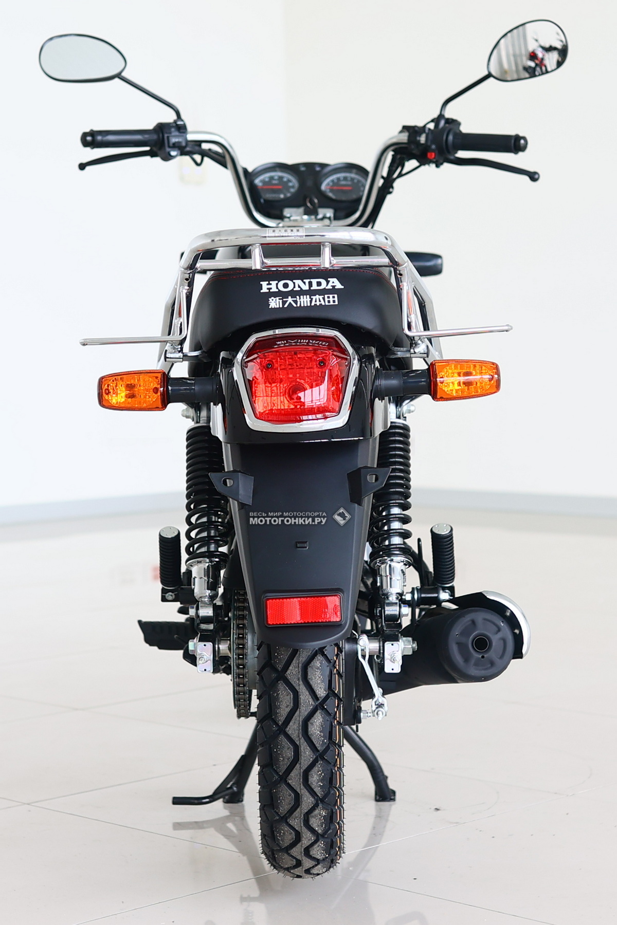 Honda CBF 125T (2023) - вид сзади