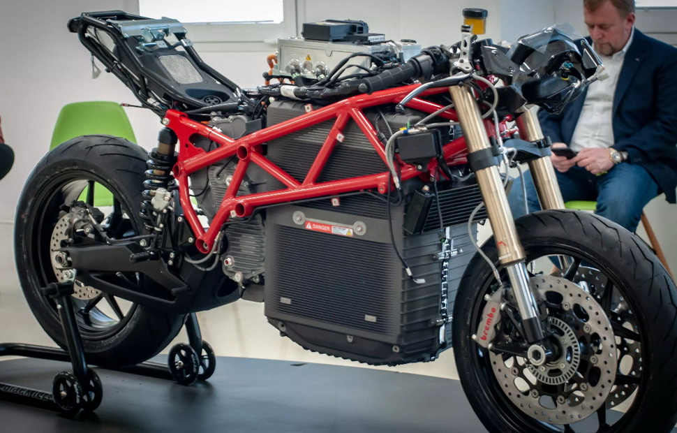 Прототип MotoE Energica EGO Corsa образца 2019 года