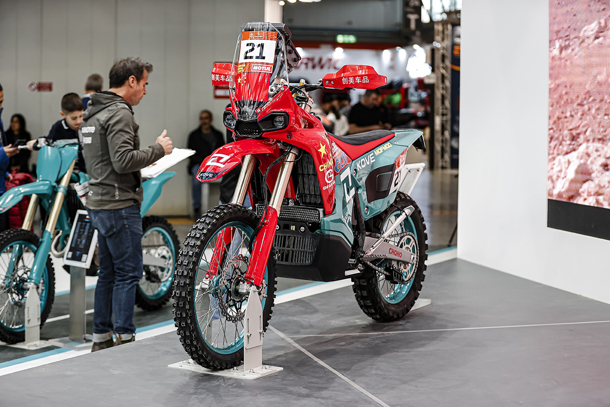 Заводской раллийный мотоцикл Kove 450 Rally EX (2023/24)