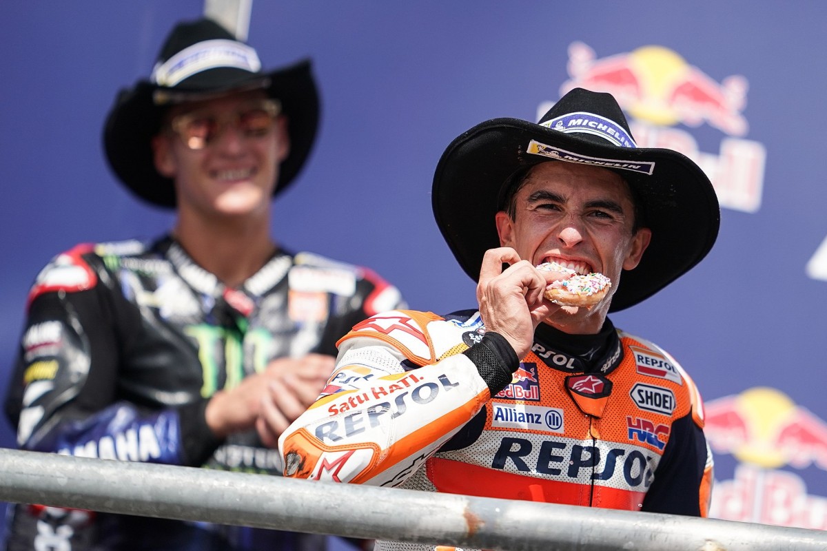 Шериф ест пончик: Марк Маркес выиграл Гран-При Америк в 2021 году