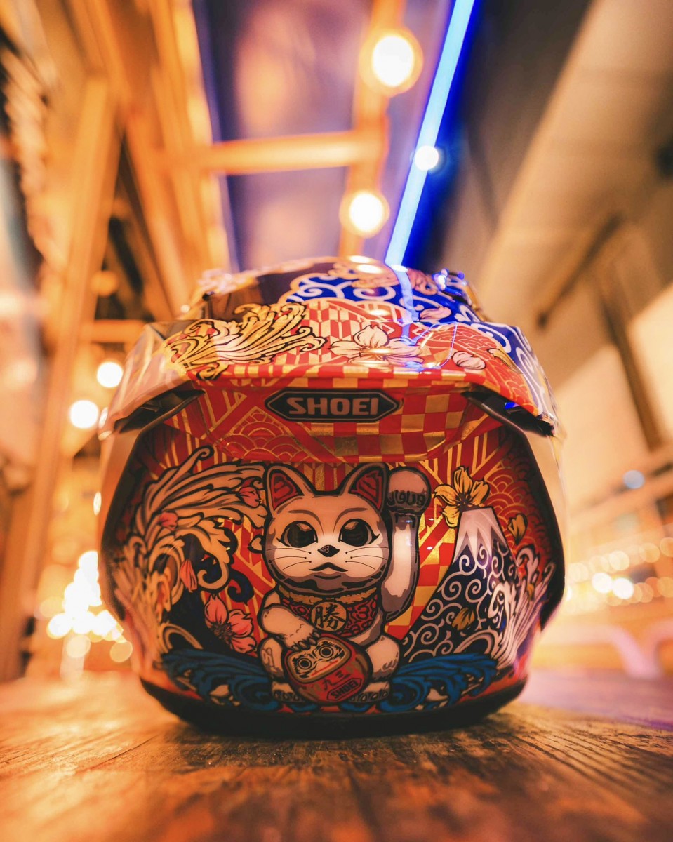 Шлем SHOEI Марка Маркеса для Гран-При Японии Шлем SHOEI Марка Маркеса для Гран-При Японии