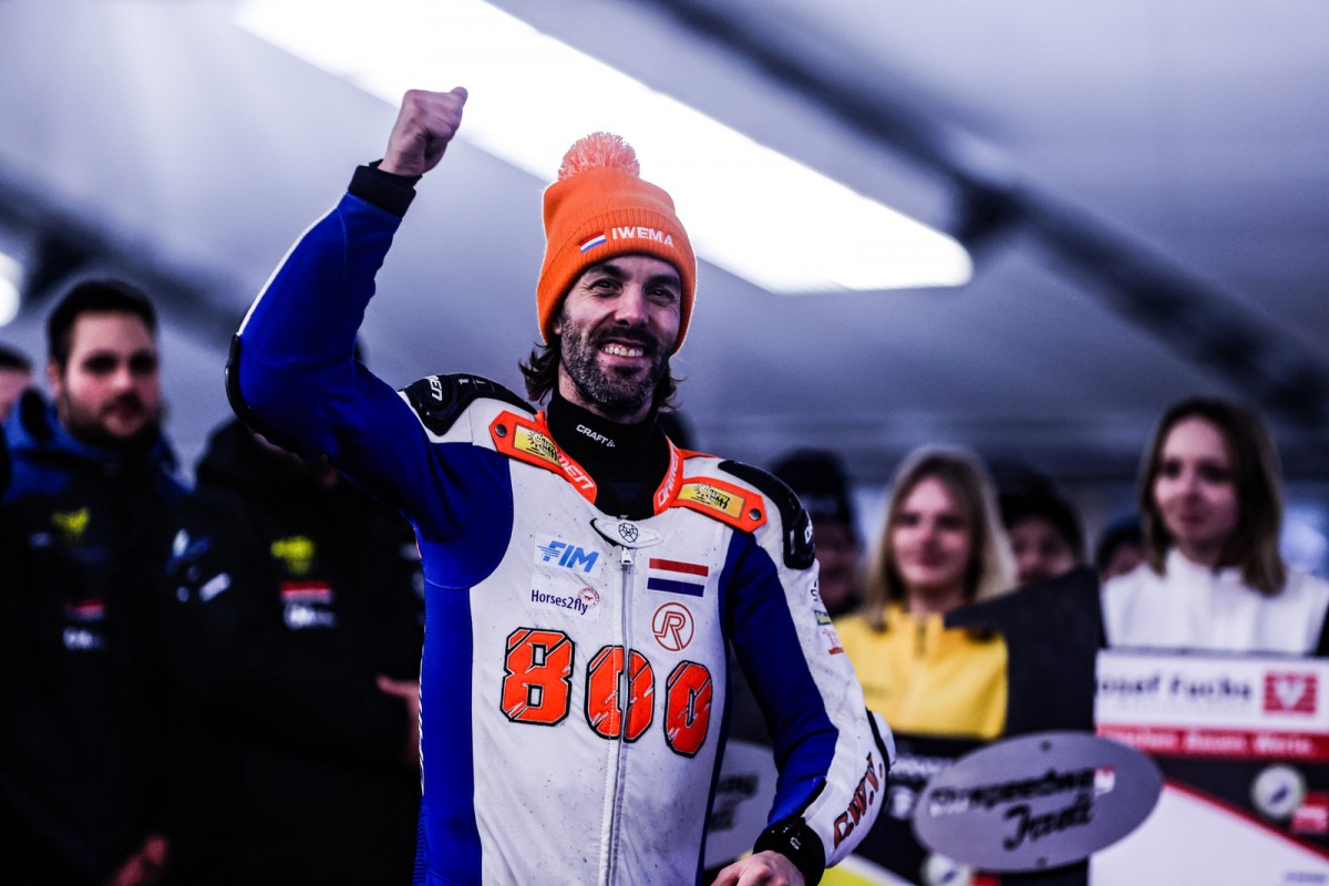 Джаспер Ивема - неожиданно - на подиуме 1 этапа FIM Ice Speedway Gladiators 2025 Джаспер Ивема - неожиданно - на подиуме 1 этапа FIM Ice Speedway Gladiators 2025