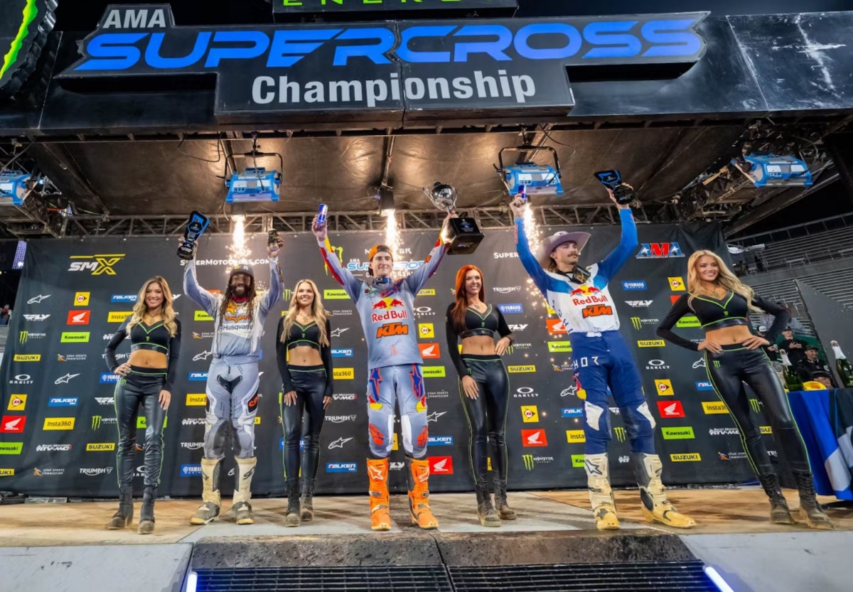 Подиум 10 этапа AMA Supercross Подиум 10 этапа AMA Supercross