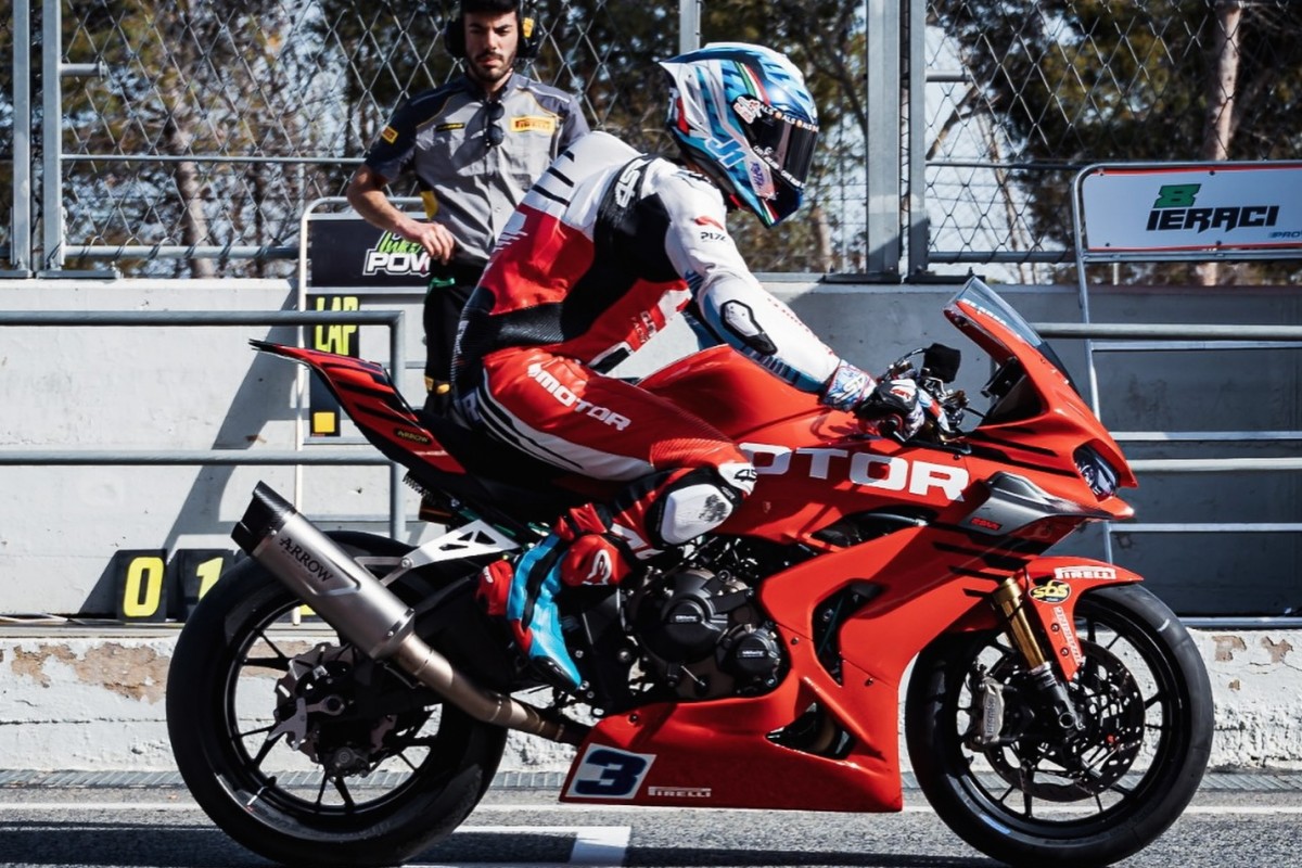 QJMotor Factory Racing в World Supersport QJMotor Factory Racing в World Supersport