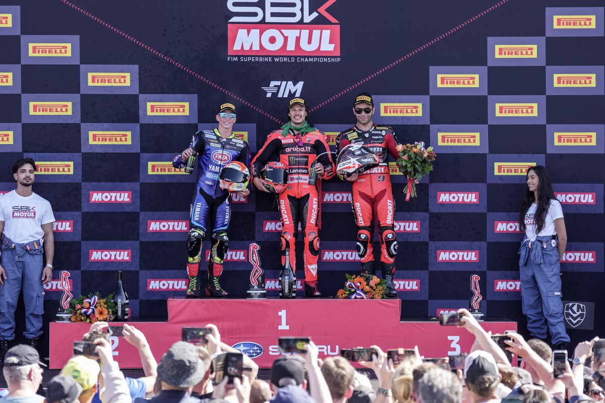 Подиум субботней гонки DutchWorldSBK Подиум субботней гонки DutchWorldSBK