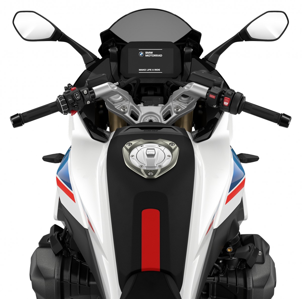 За рулем BMW R 1300 RS (2025) За рулем BMW R 1300 RS (2025)