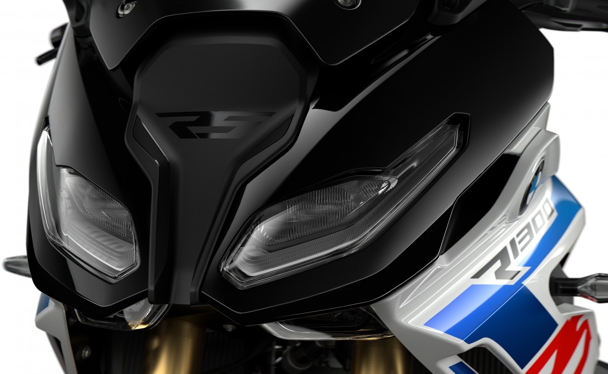 Новый дизайн BMW R 1300 RS (2025) Новый дизайн BMW R 1300 RS (2025)