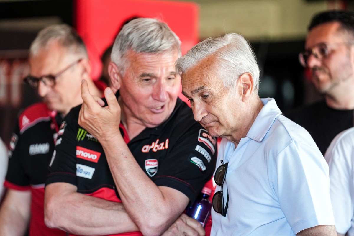 Давиде Тардоцци, менеджер Ducati Lenovo Team Давиде Тардоцци, менеджер Ducati Lenovo Team