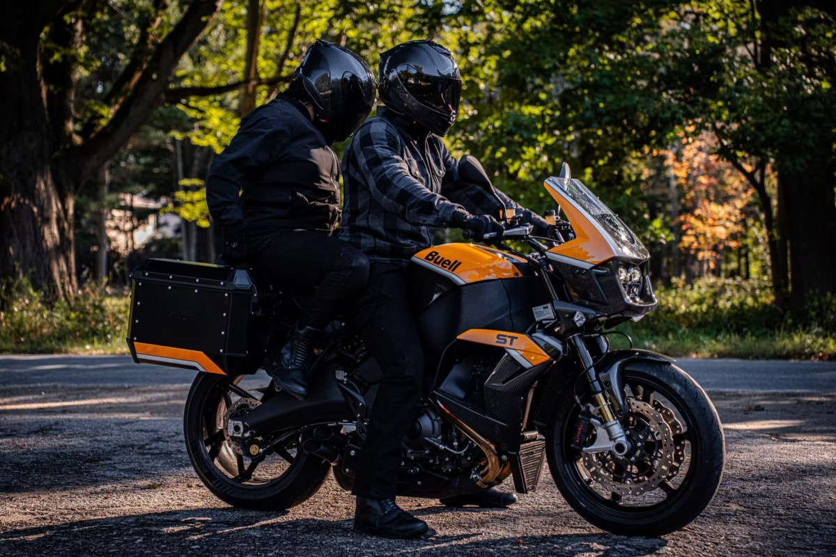 Buell SuperTouring 1199 Buell SuperTouring 1199