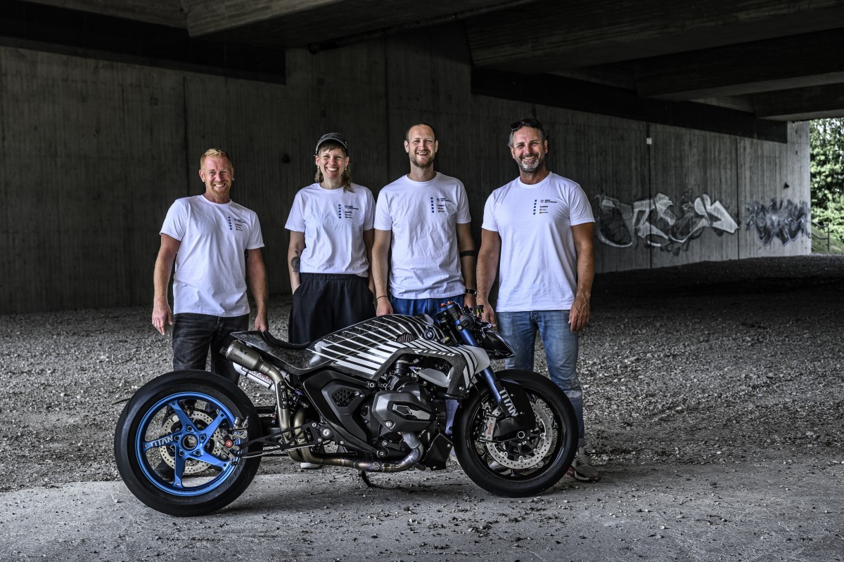 Команда разработчиков BMW R 1300 R TITAN Команда разработчиков BMW R 1300 R TITAN