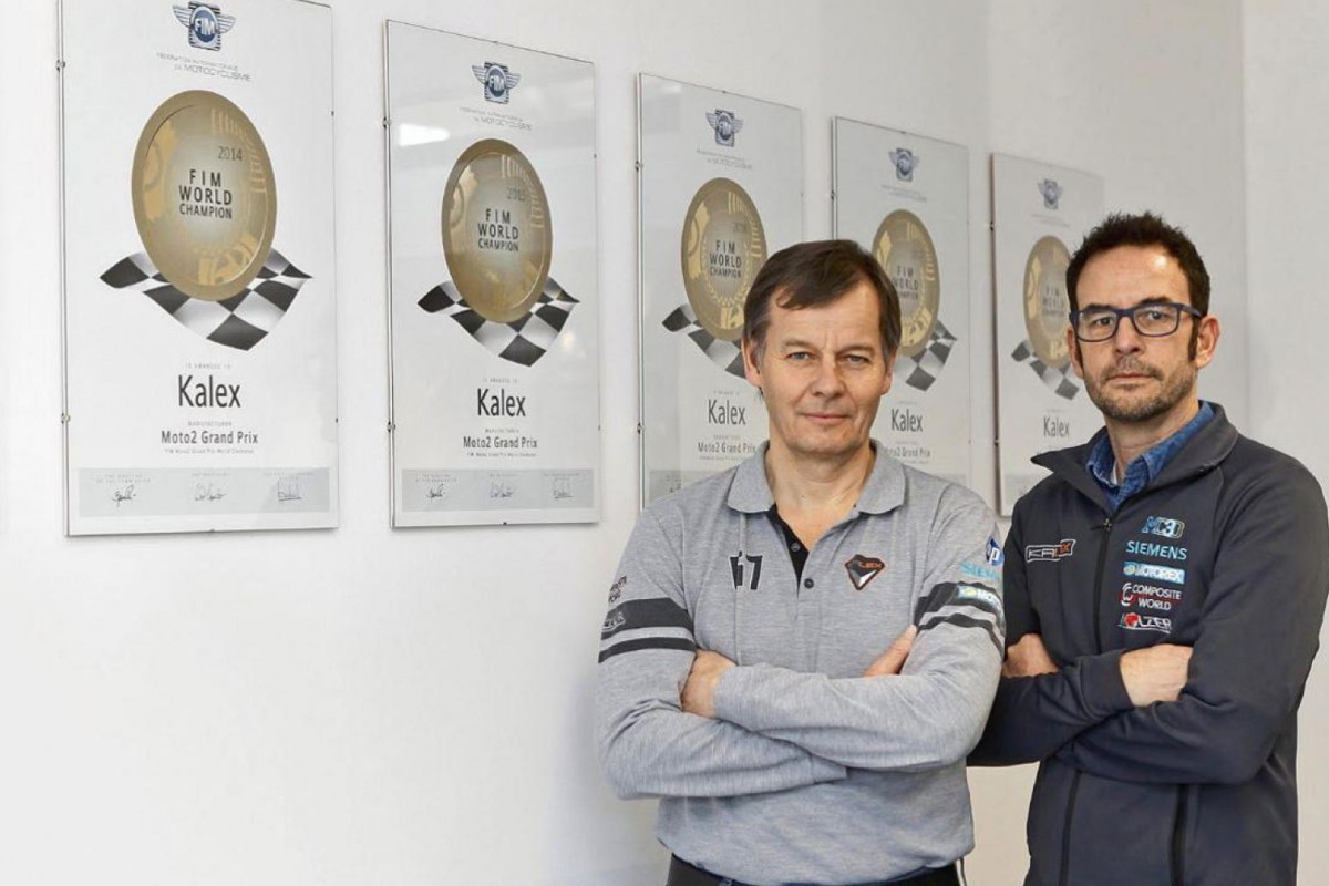 Kalex успел практически монополизировать Moto2 после 2014 года, побив и выдавив с рынка всех конкурентов Kalex успел практически монополизировать Moto2 после 2014 года, побив и выдавив с рынка всех конкурентов