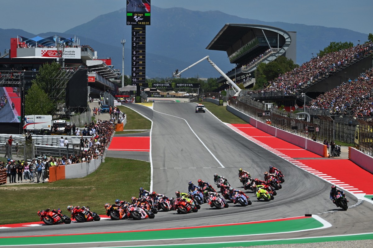 Circuit de Barcelona-Catalunya - старт Гран-При Каталонии 2025 года Circuit de Barcelona-Catalunya - старт Гран-При Каталонии 2025 года
