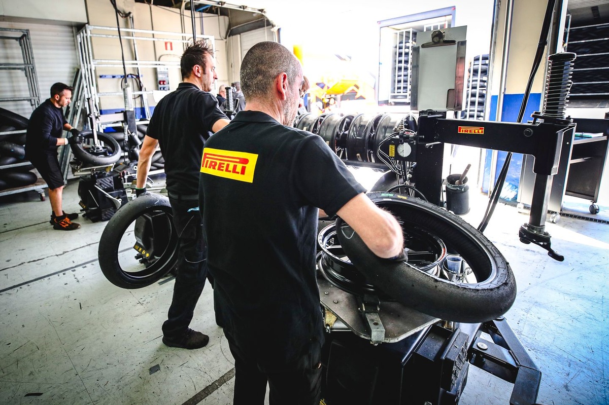 Pirelli в Мизано Pirelli в Мизано