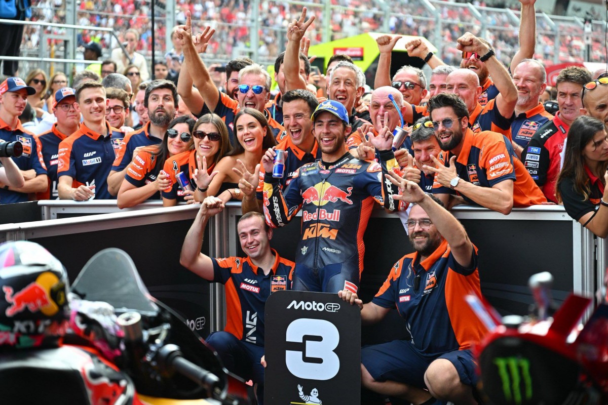 Подиум Энеа Бастианини с KTM Tech3 пришелся как нельзя кстати! Подиум Энеа Бастианини с KTM Tech3 пришелся как нельзя кстати!