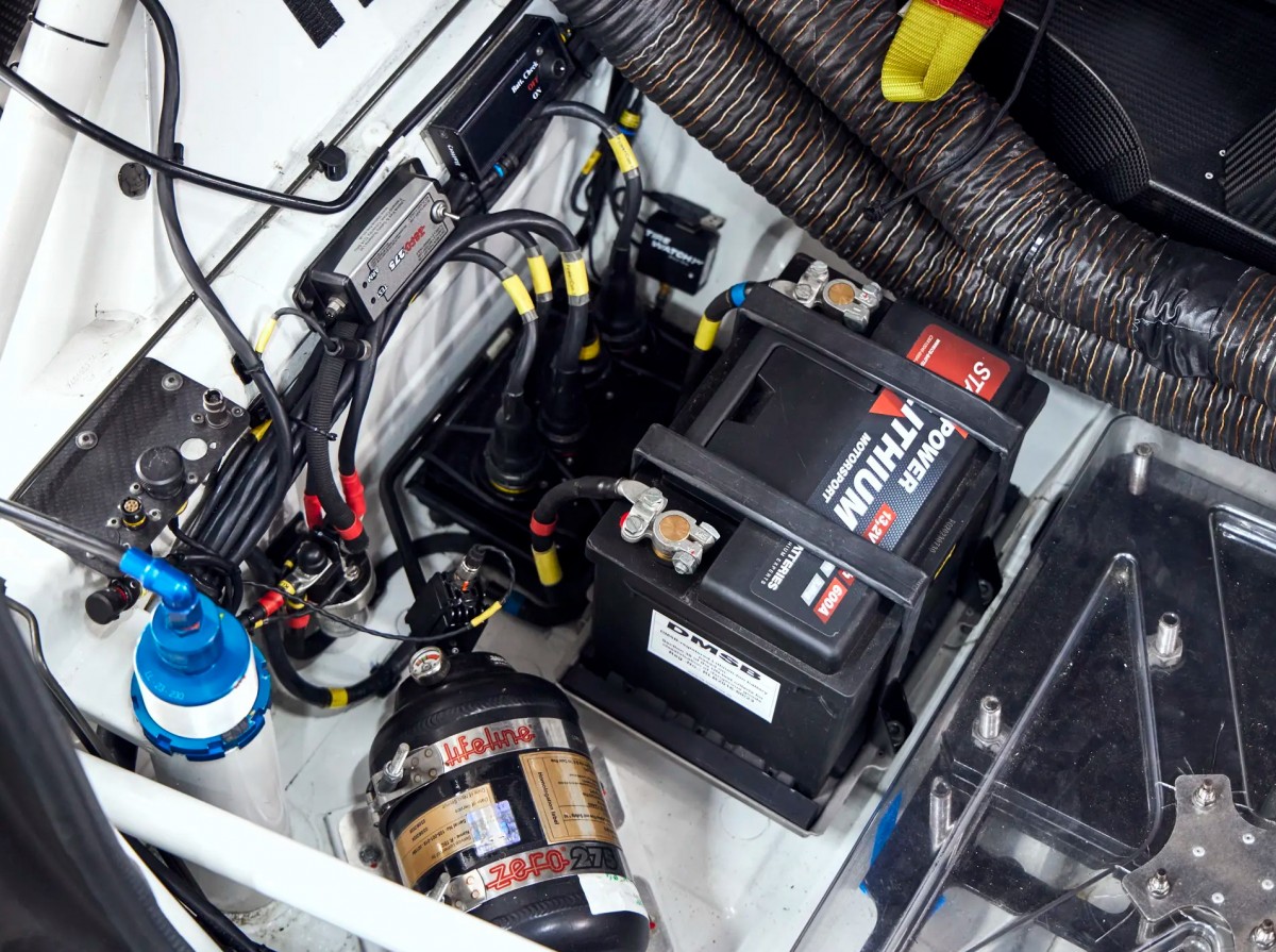 BMW M4 GT3 Валентино Росси выставлен на продажу BMW M4 GT3 Валентино Росси выставлен на продажу