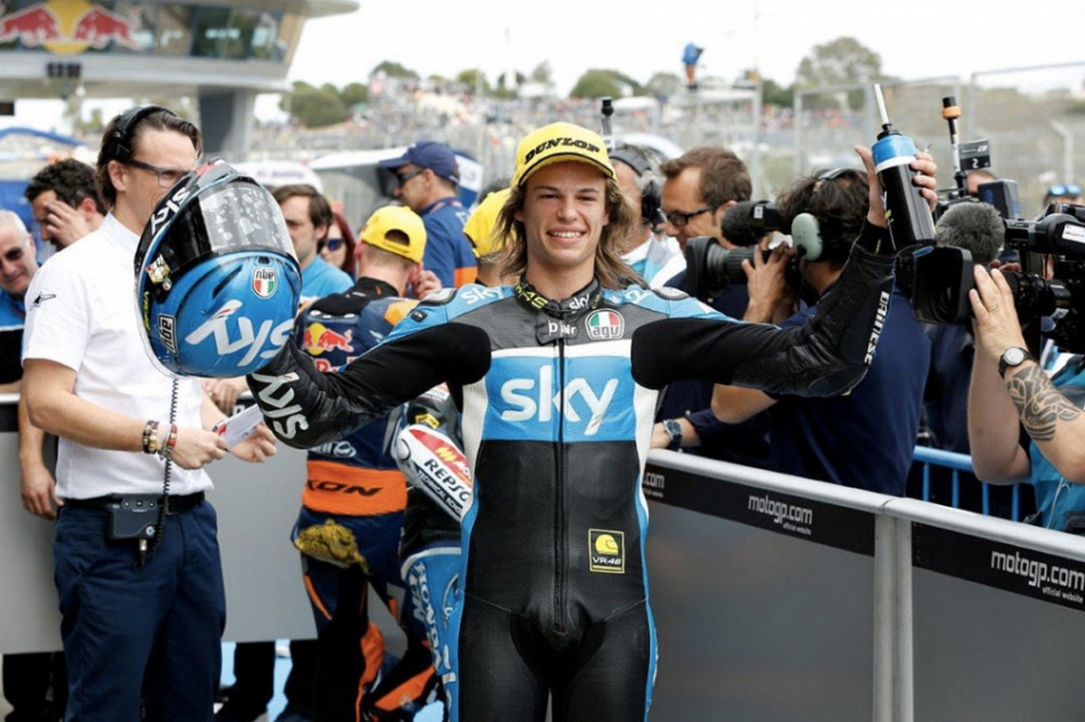 Первый подиум Николо Булеги в Хересе: Гран-При Испании Moto3 2016 года Первый подиум Николо Булеги в Хересе: Гран-При Испании Moto3 2016 года