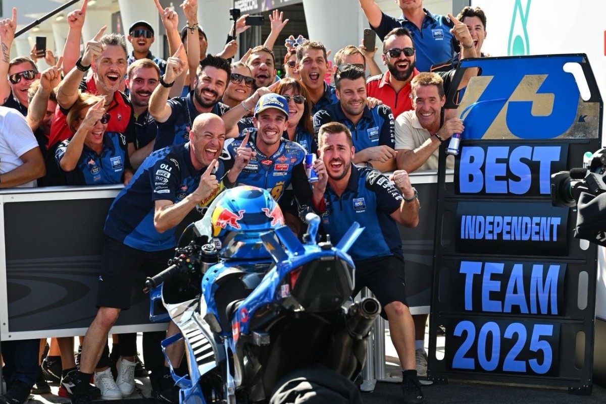 Алекс Маркес поставил точку в погоне за №2 Алекс Маркес поставил точку в погоне за №2